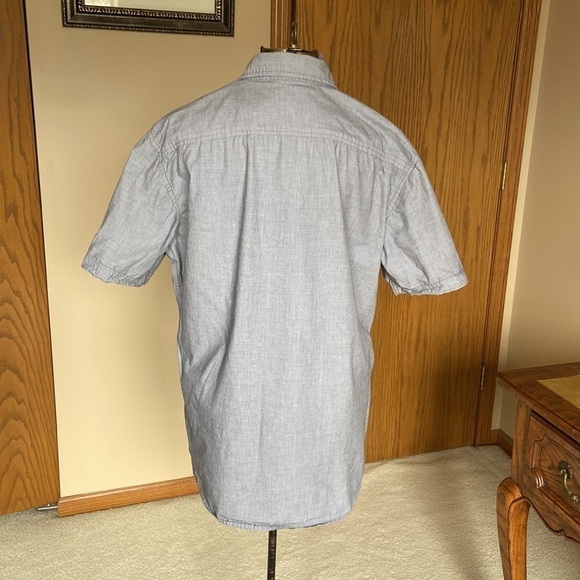 Sonoma Life + Style Men's Light Blue Short Sleeve Button Down Shirt Large - Picture 3 of 10